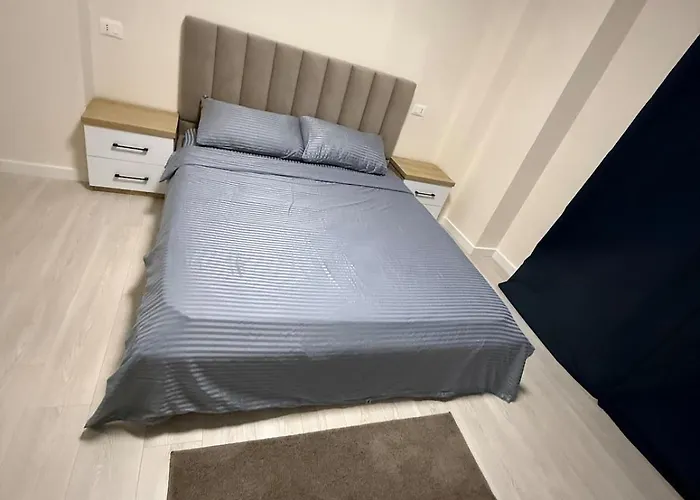 Vivi's Vollga * Durrës